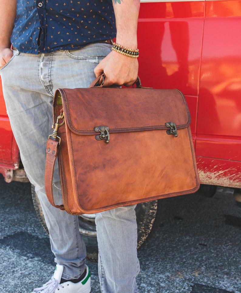 Piel Leather Double Compartment Shoulder Bag – Luggage Pros